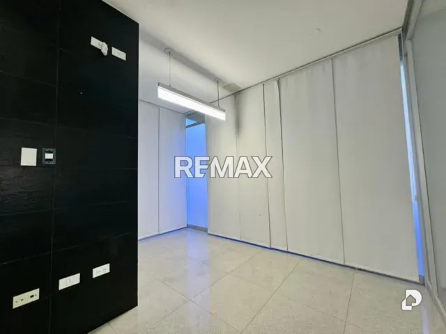 Oficina en Residencias Atlantis, Maracaibo – 13