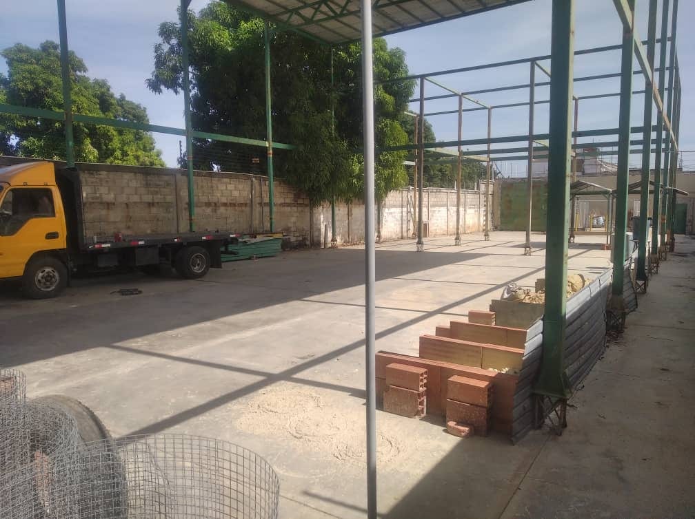 Galpón en Maracaibo - 1