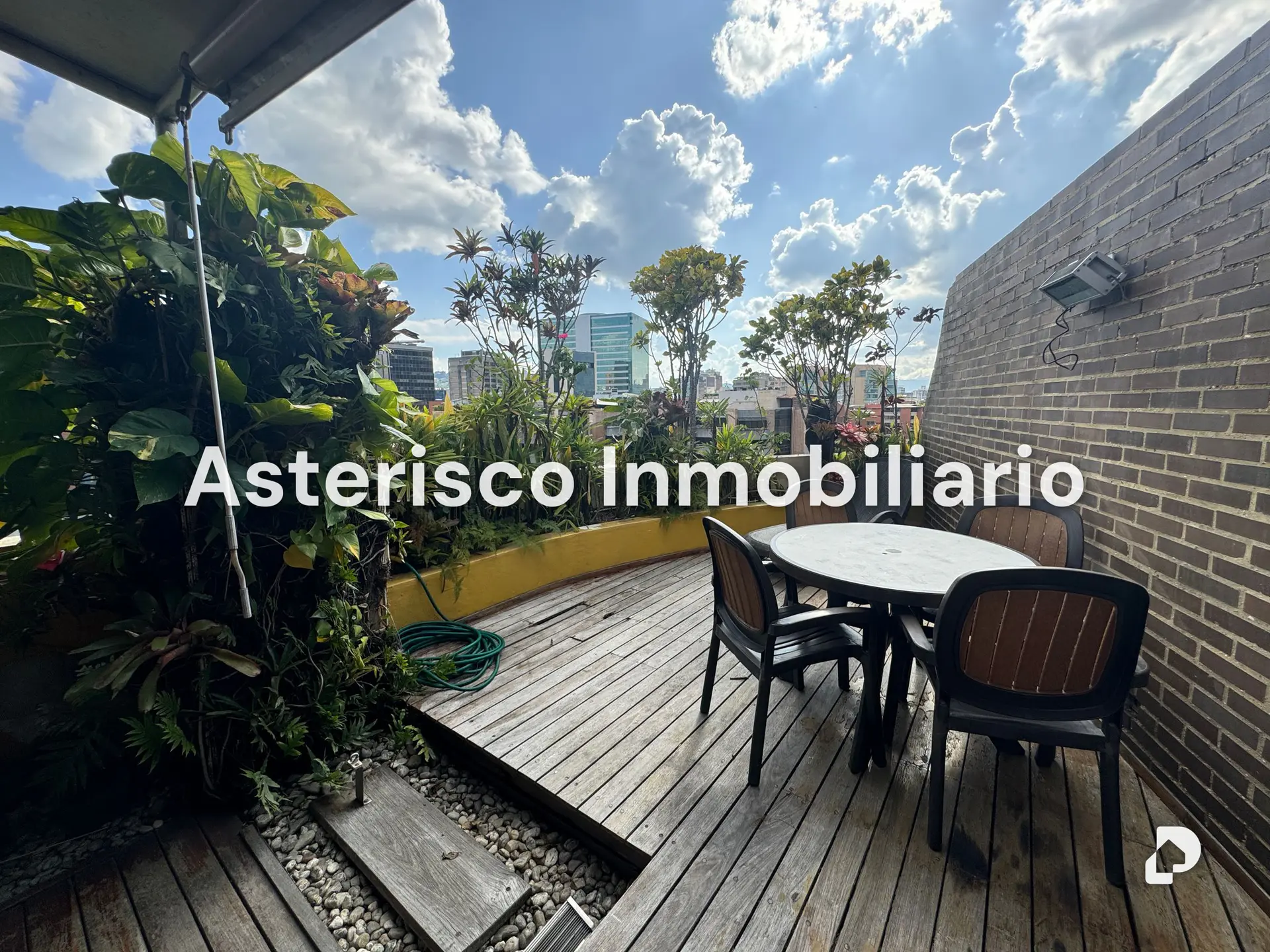 Penthouse in Campo Alegre, Caracas – 1