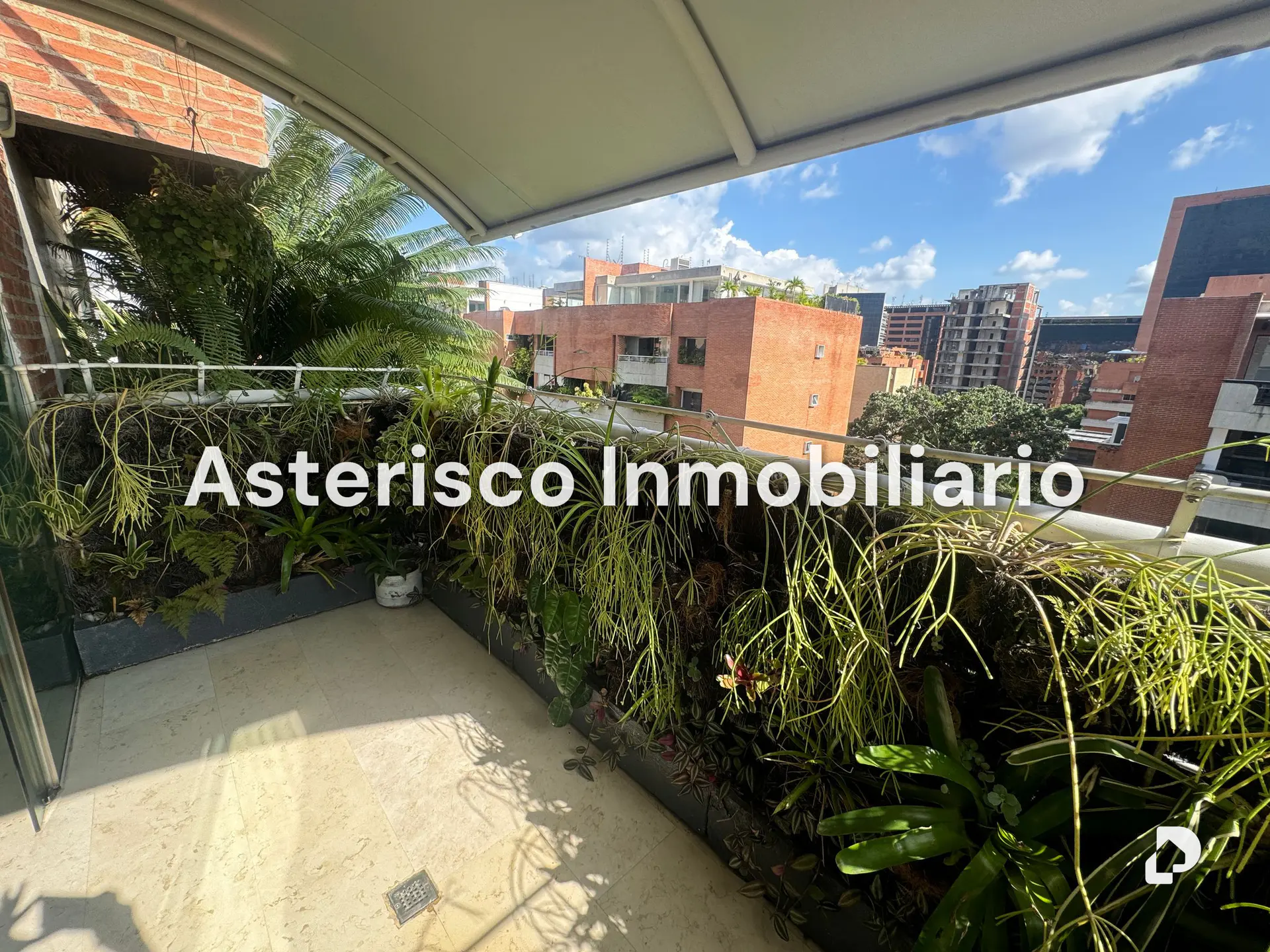 Penthouse in Campo Alegre, Caracas – 4
