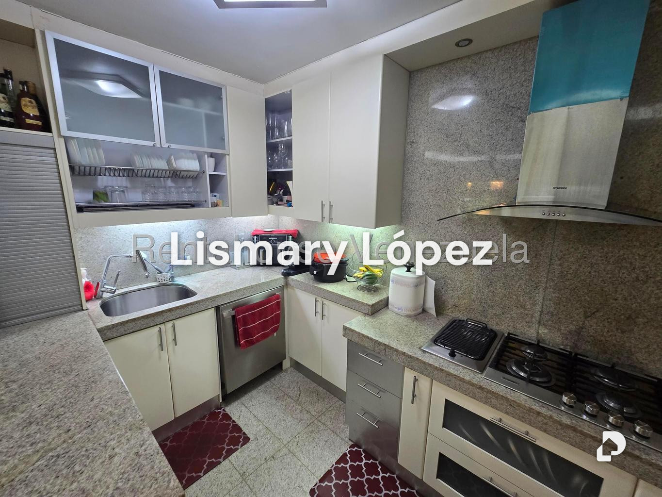 Apartamento en El Rosal, Caracas – 19