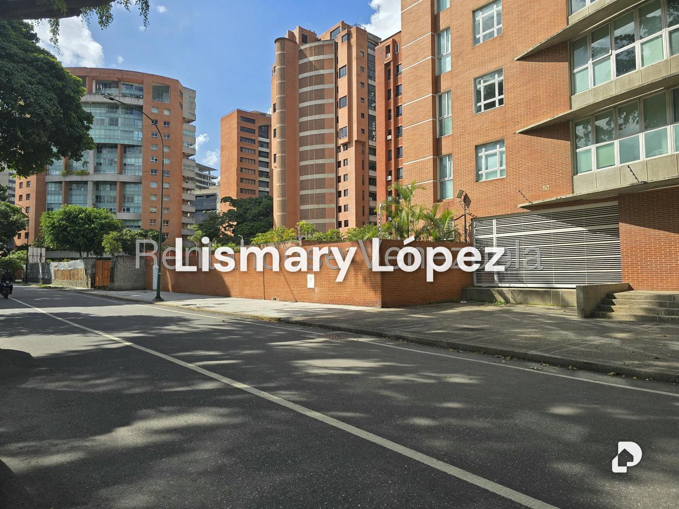Apartamento en El Rosal, Caracas – 1