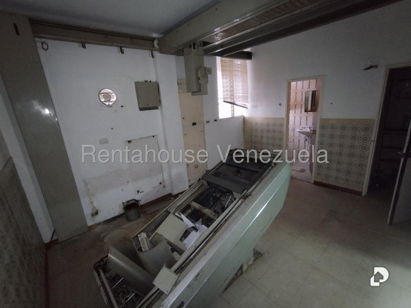 Edificio en Alta Florida, Caracas – 23