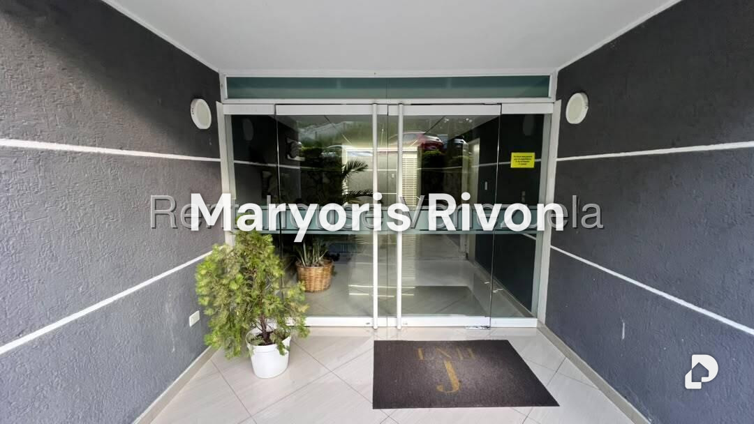 Apartamento en Los Naranjos Humboldt, Caracas – 2