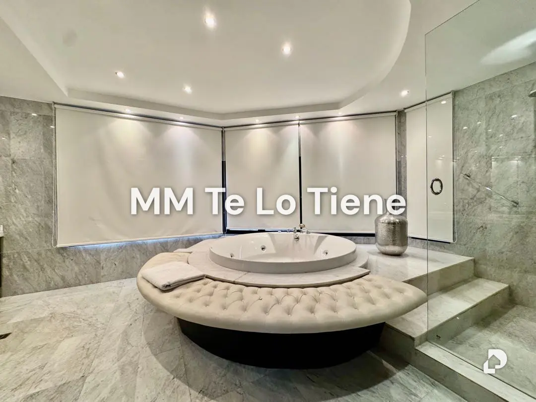 House in La Lagunita, Caracas – 10