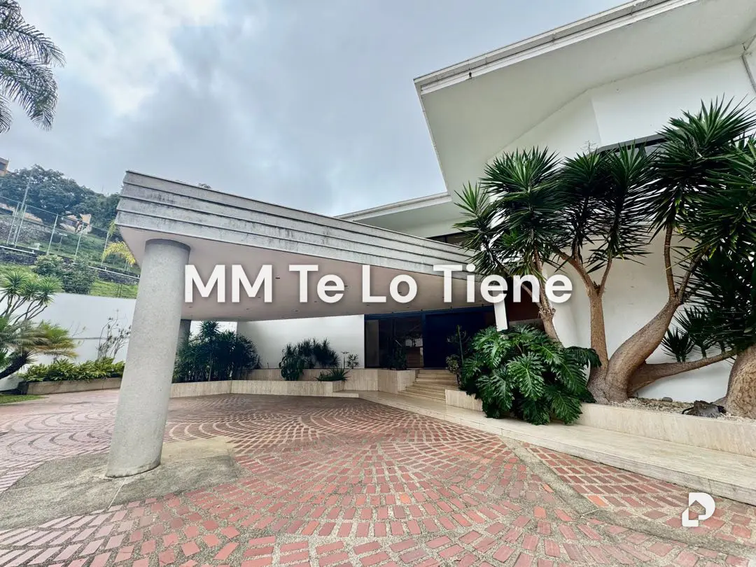 House in La Lagunita, Caracas – 3