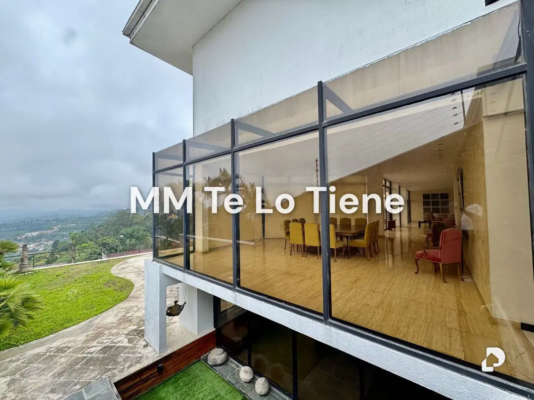 House in La Lagunita, Caracas – 21