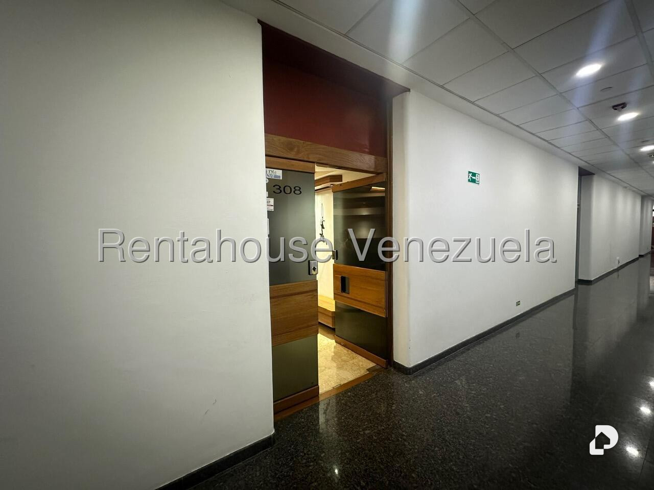 Oficina en La Castellana, Caracas – 3