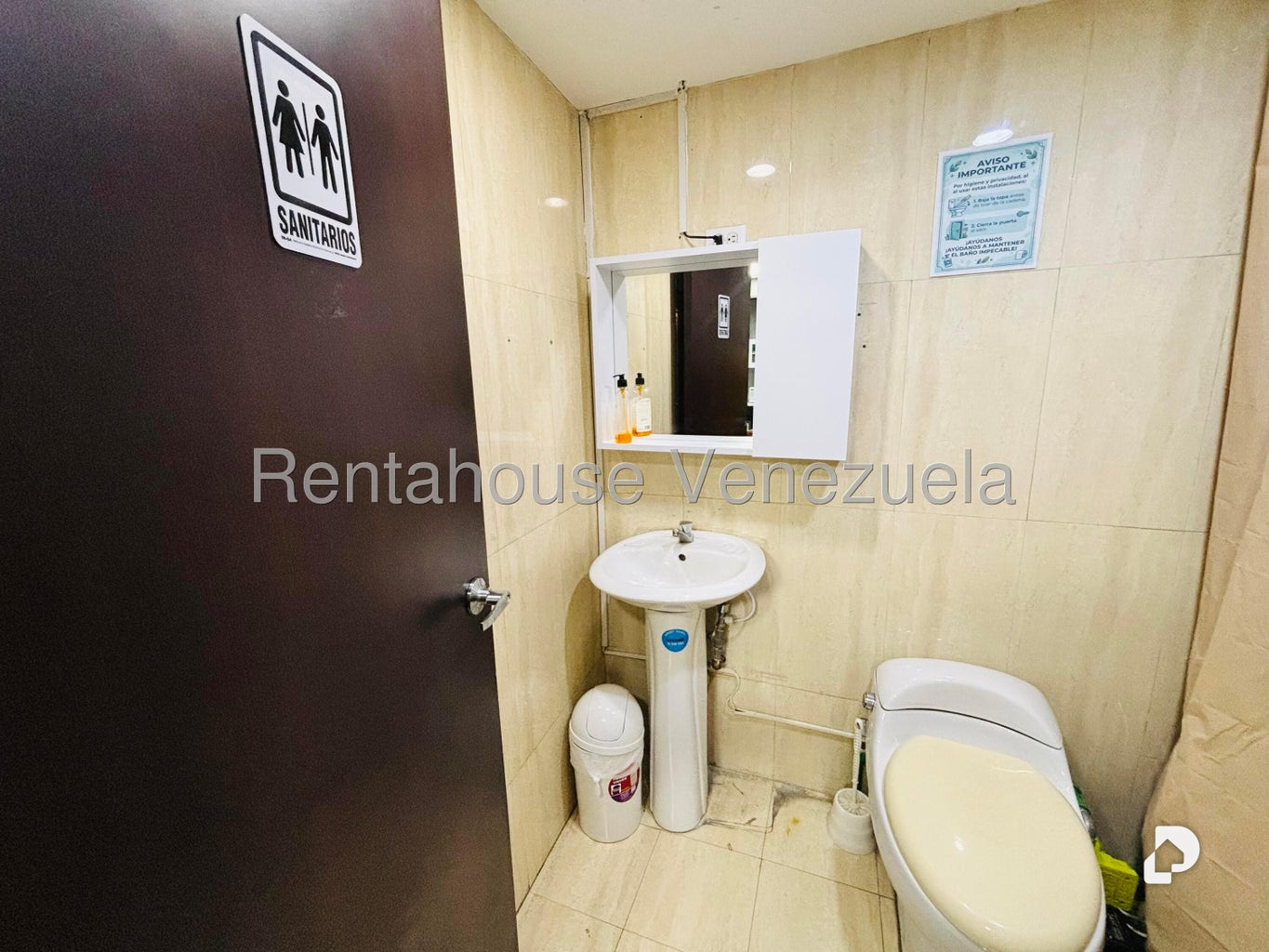 Oficina en Parroquia La Candelaria, Caracas – 6
