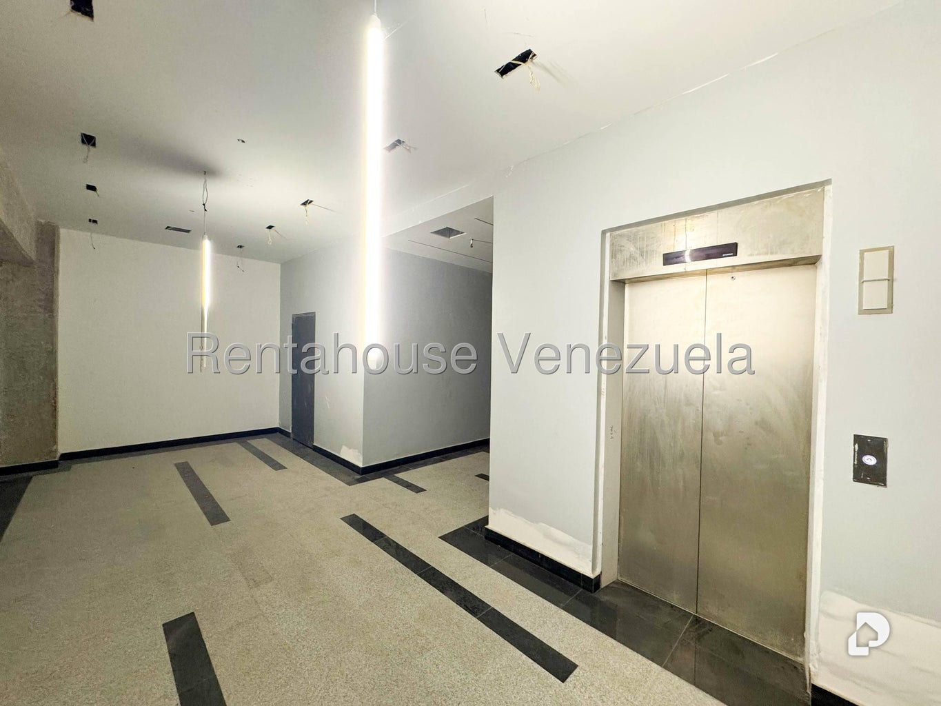 Oficina en La Castellana, Caracas – 4