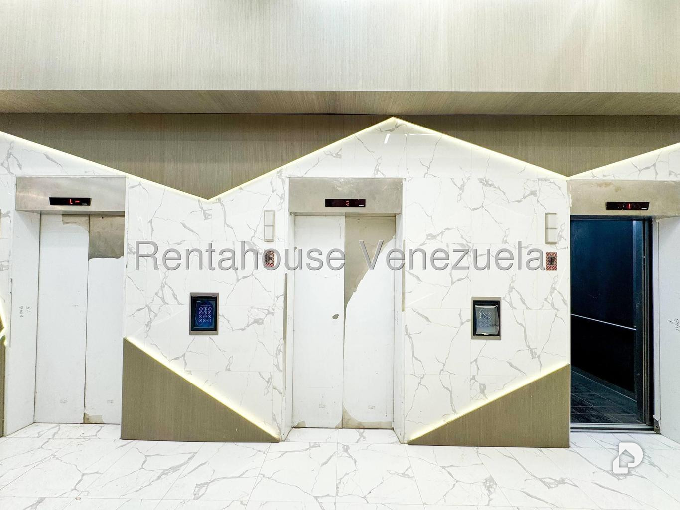 Oficina en La Castellana, Caracas – 8