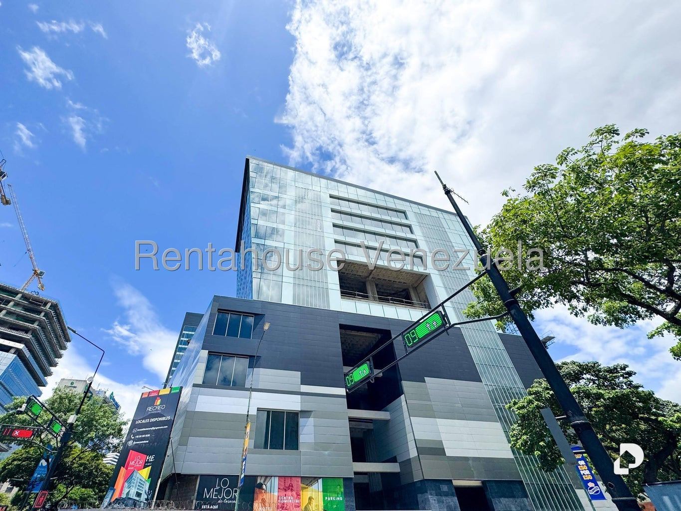 Oficina en La Castellana, Caracas – 1