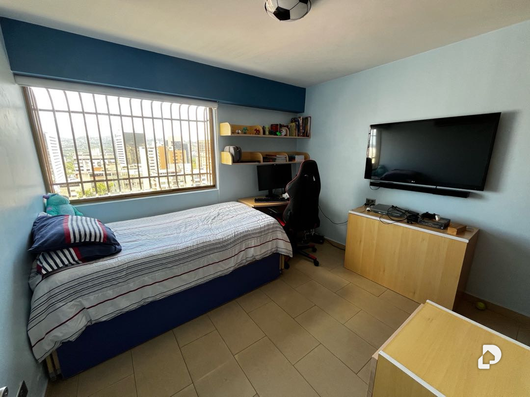 Apartamento en Los Palos Grandes, Caracas – 21