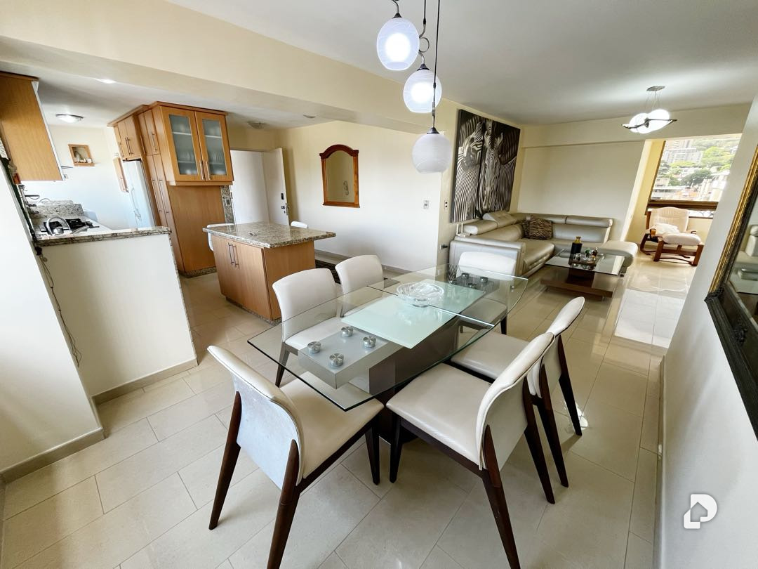 Apartamento en Los Palos Grandes, Caracas – 5