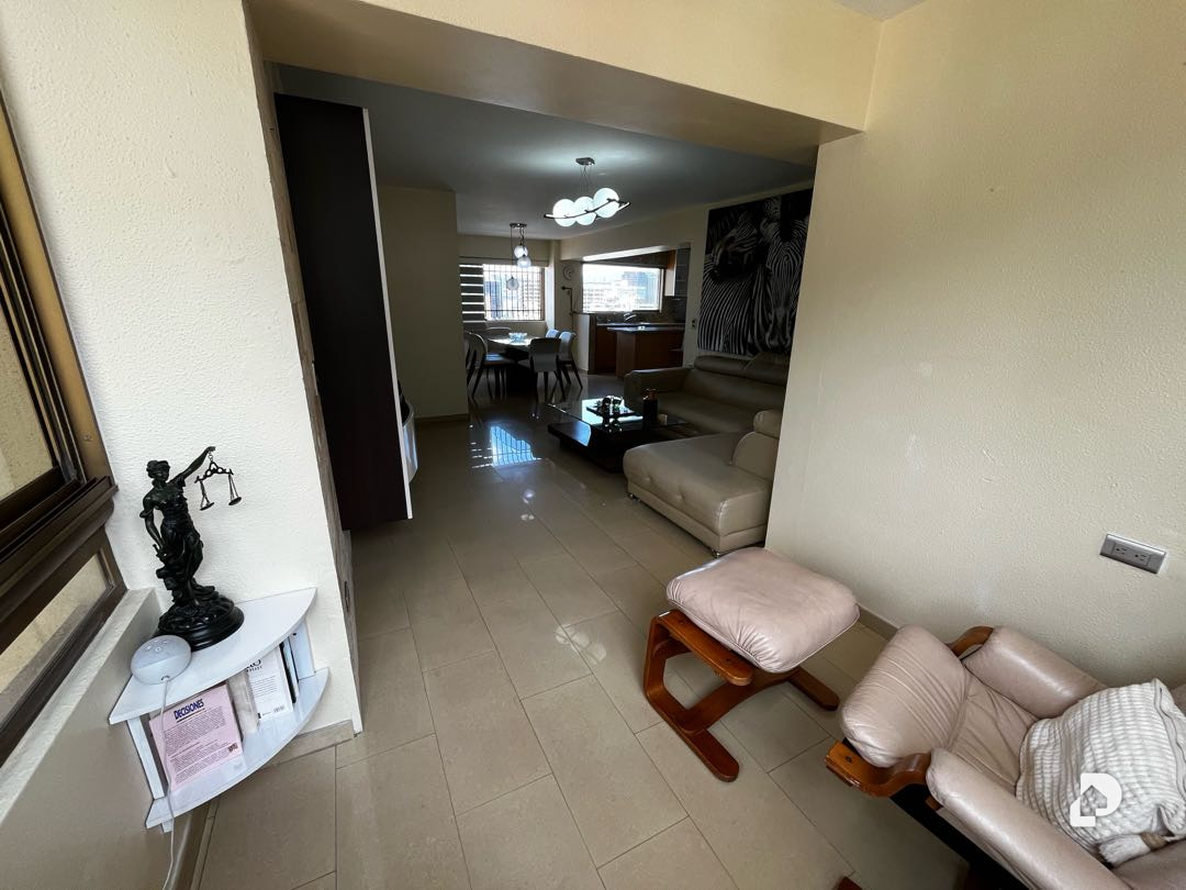 Apartamento en Los Palos Grandes, Caracas – 15