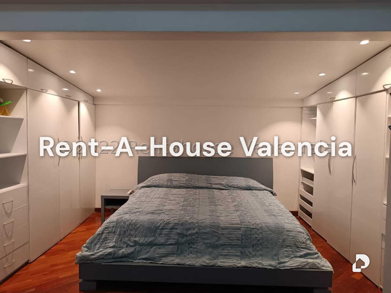 Casa en Altos de Guataparo, Valencia – 41