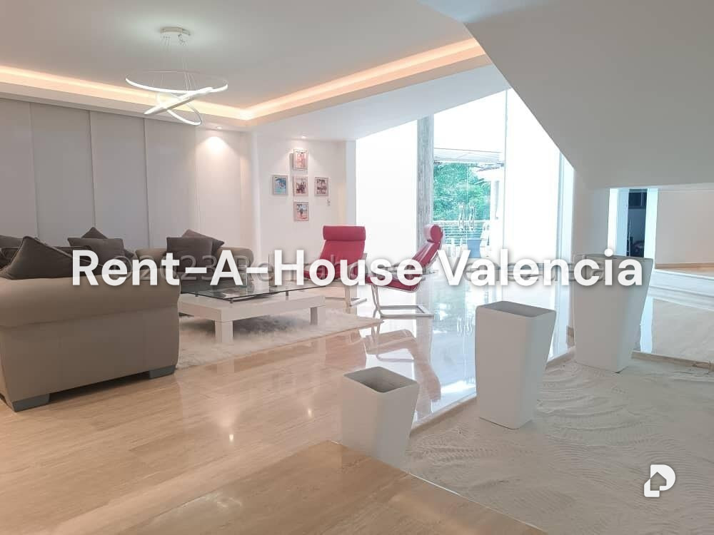 Casa en Altos de Guataparo, Valencia – 5