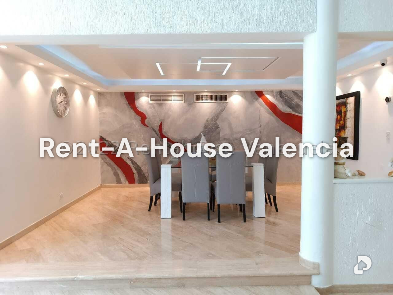 Casa en Altos de Guataparo, Valencia – 12