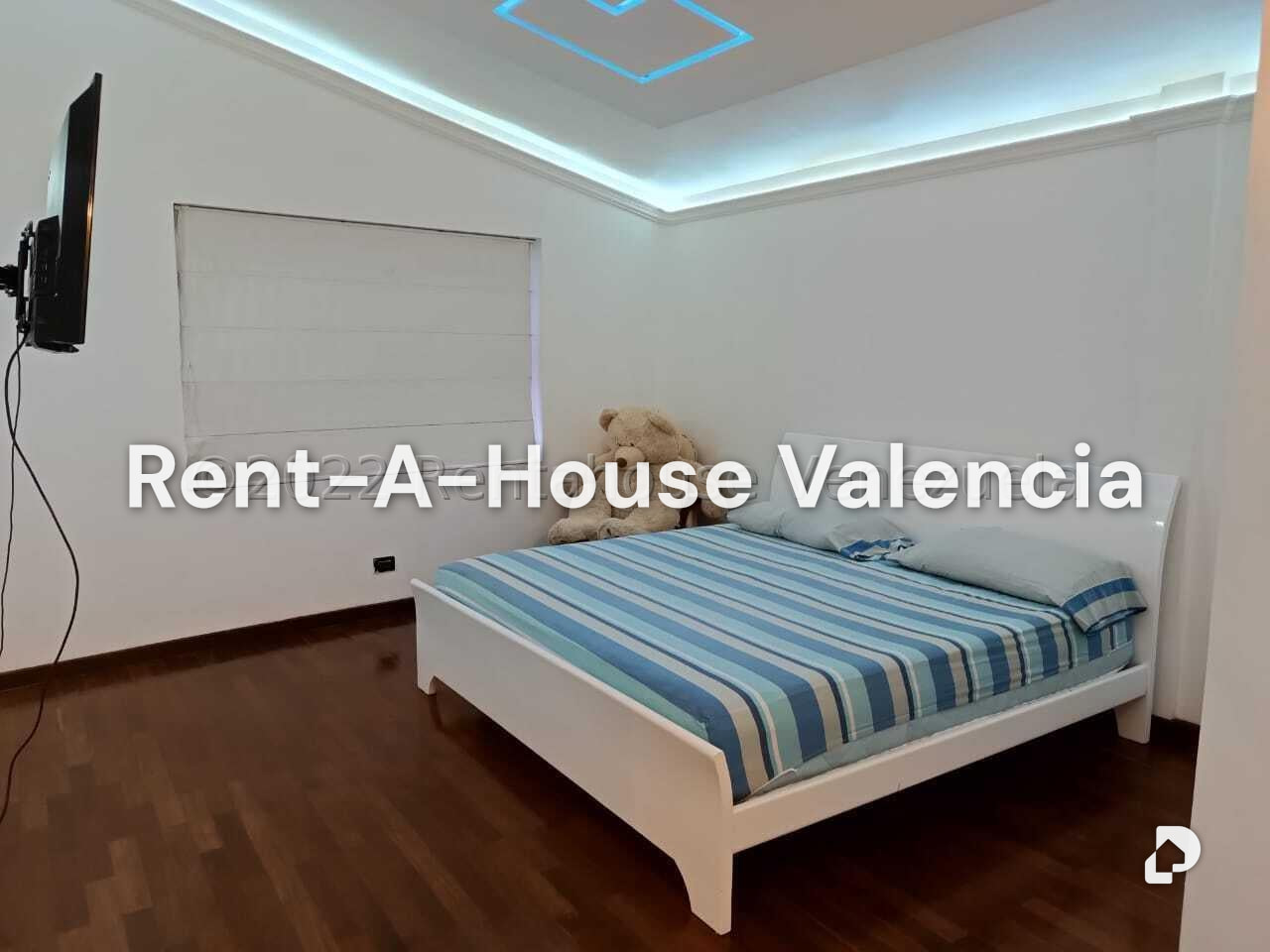 Casa en Altos de Guataparo, Valencia – 46