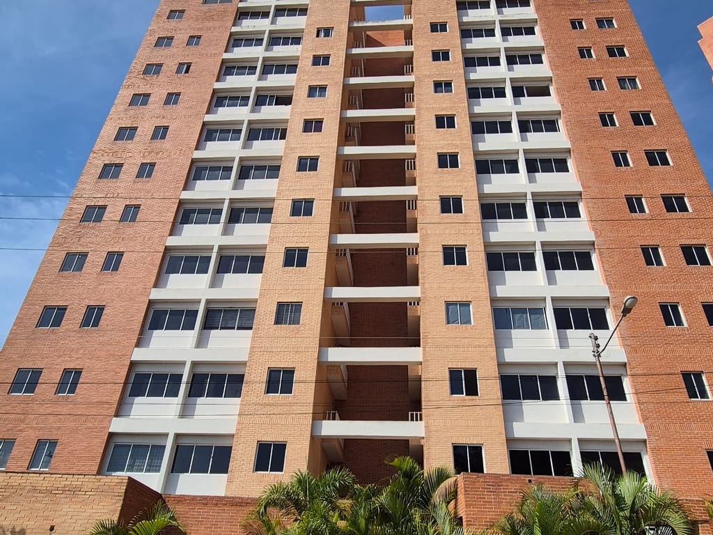 Apartment in Naguanagua, Valencia - 1