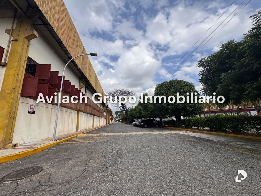 Galpón en Agro-Ind. El Recreo, Valencia – 25