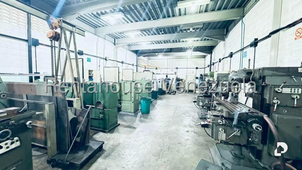 Warehouse in Parroquia La Candelaria, Caracas – 28