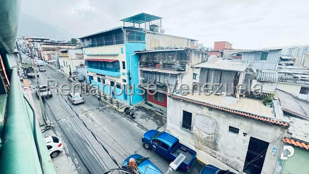 Warehouse in Parroquia La Candelaria, Caracas – 26
