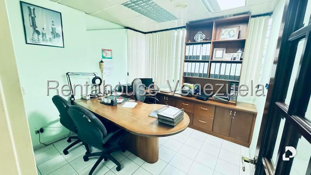 Warehouse in Parroquia La Candelaria, Caracas – 10
