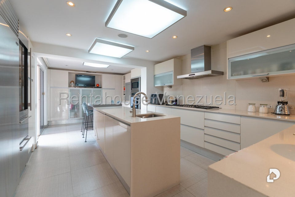 Casa en Alto Hatillo, Caracas – 3