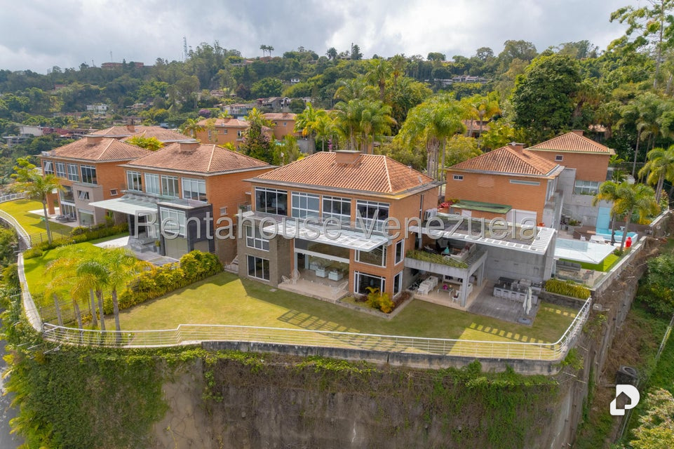 Casa en Alto Hatillo, Caracas – 10