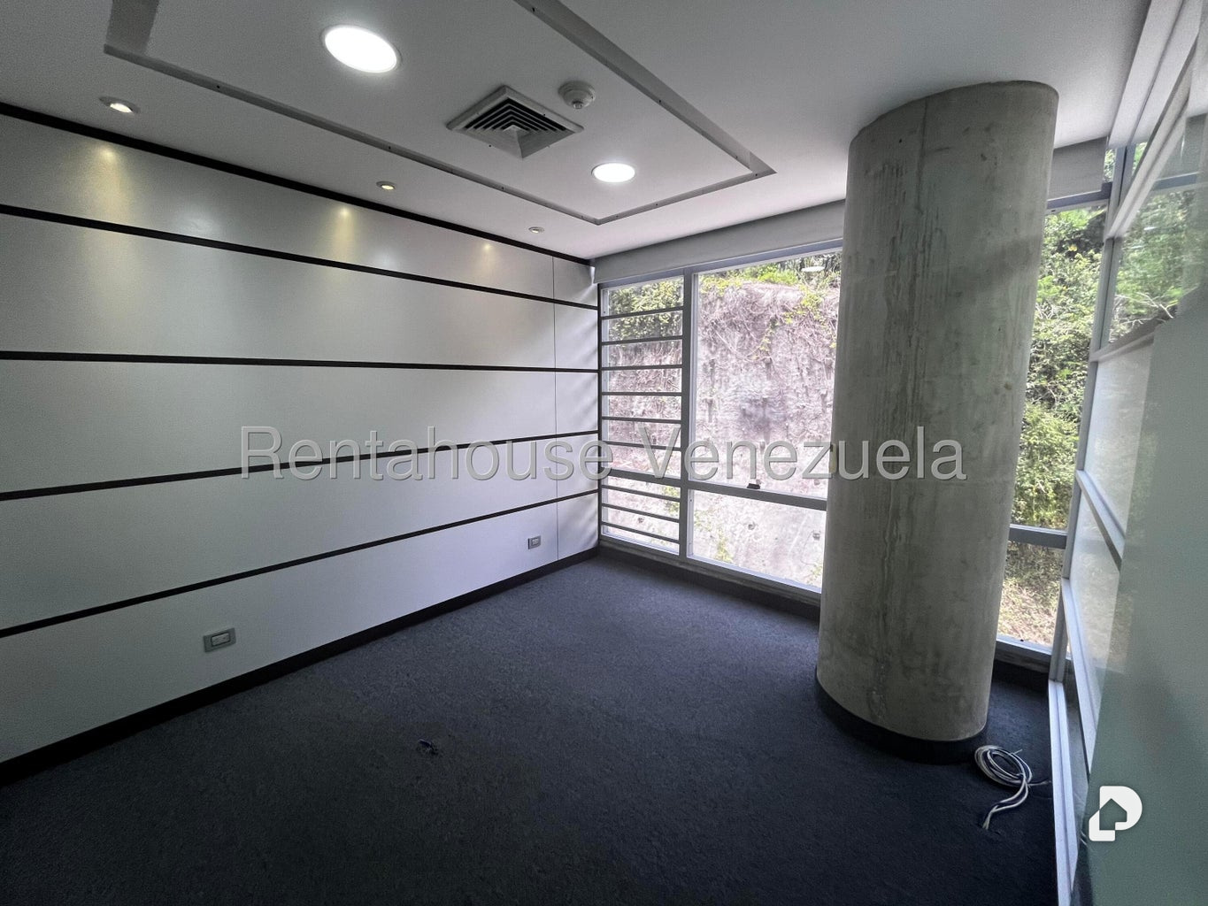 Oficina en La Trinidad, Caracas – 16