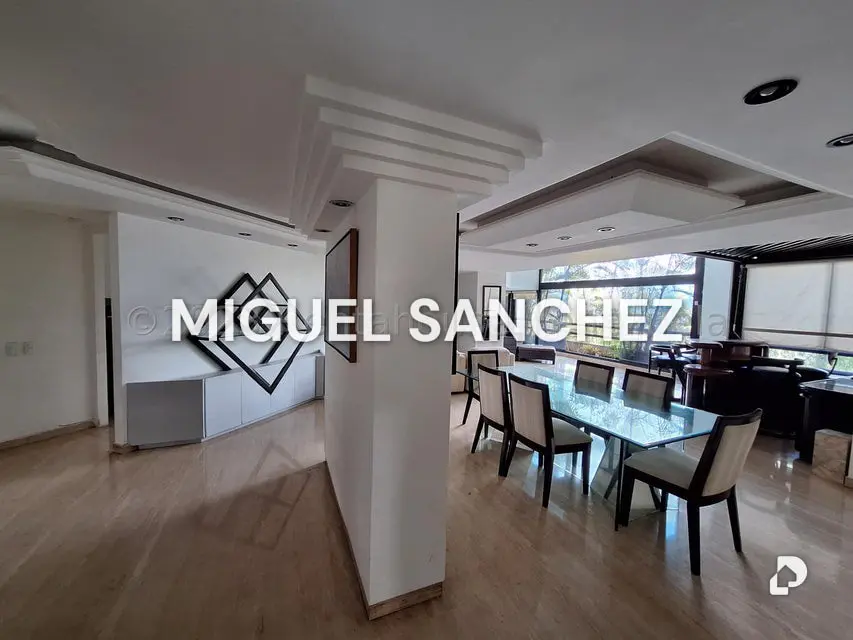 Apartamento en Los Naranjos, Caracas – 8