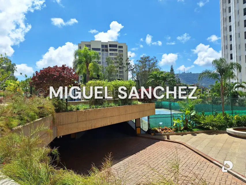 Apartamento en Los Naranjos, Caracas – 22