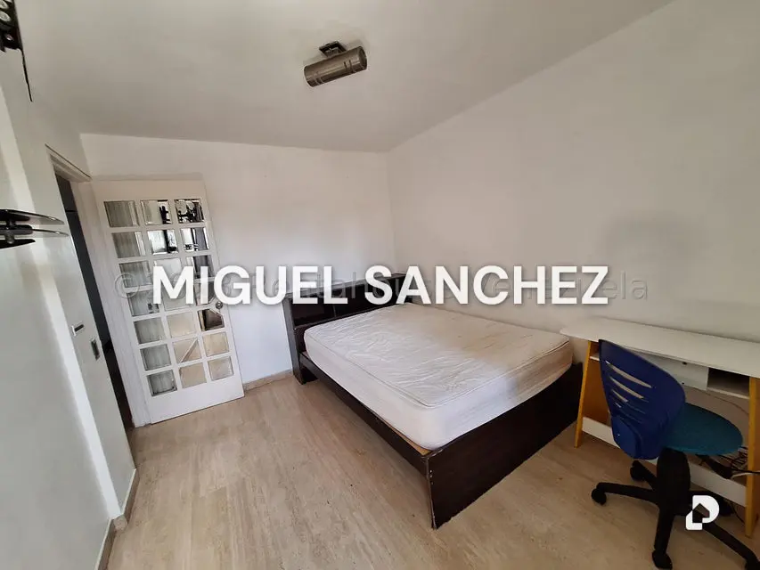 Apartamento en Los Naranjos, Caracas – 17