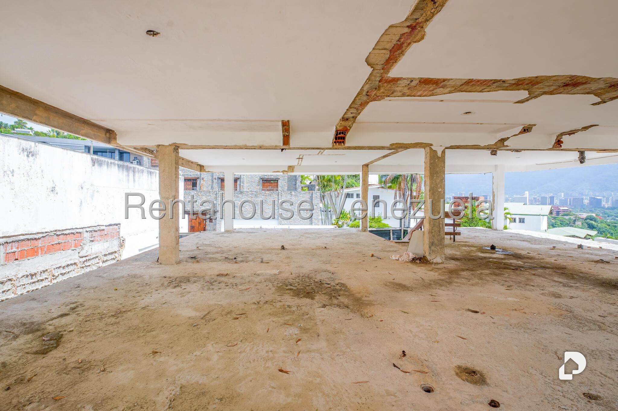 Casa en Lomas del Mirador, Caracas – 13