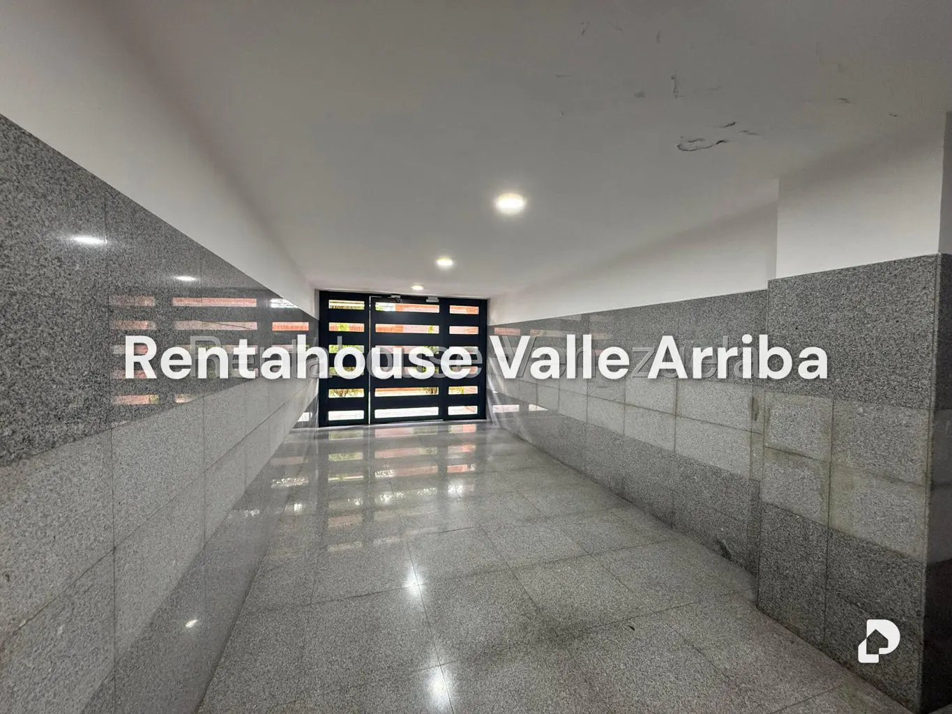 Apartamento en Colinas de La Tahona, Caracas – 24