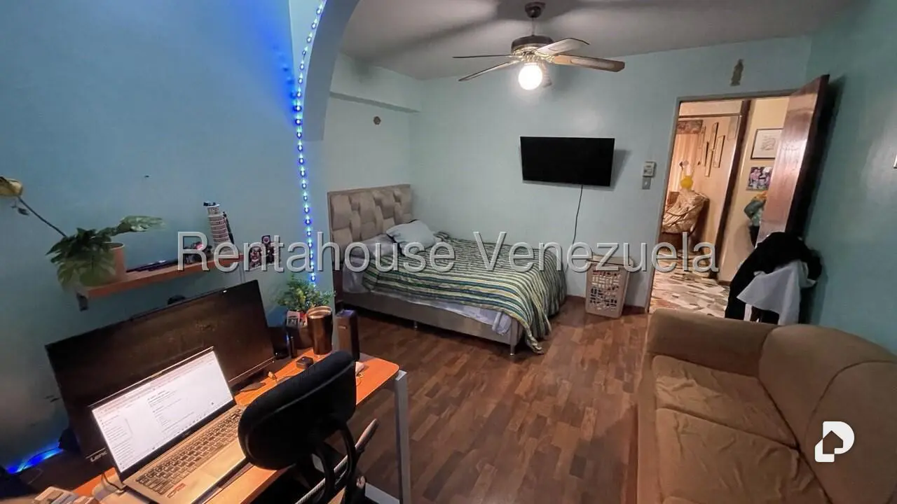 Apartamento en Los Chaguaramos, Caracas – 20
