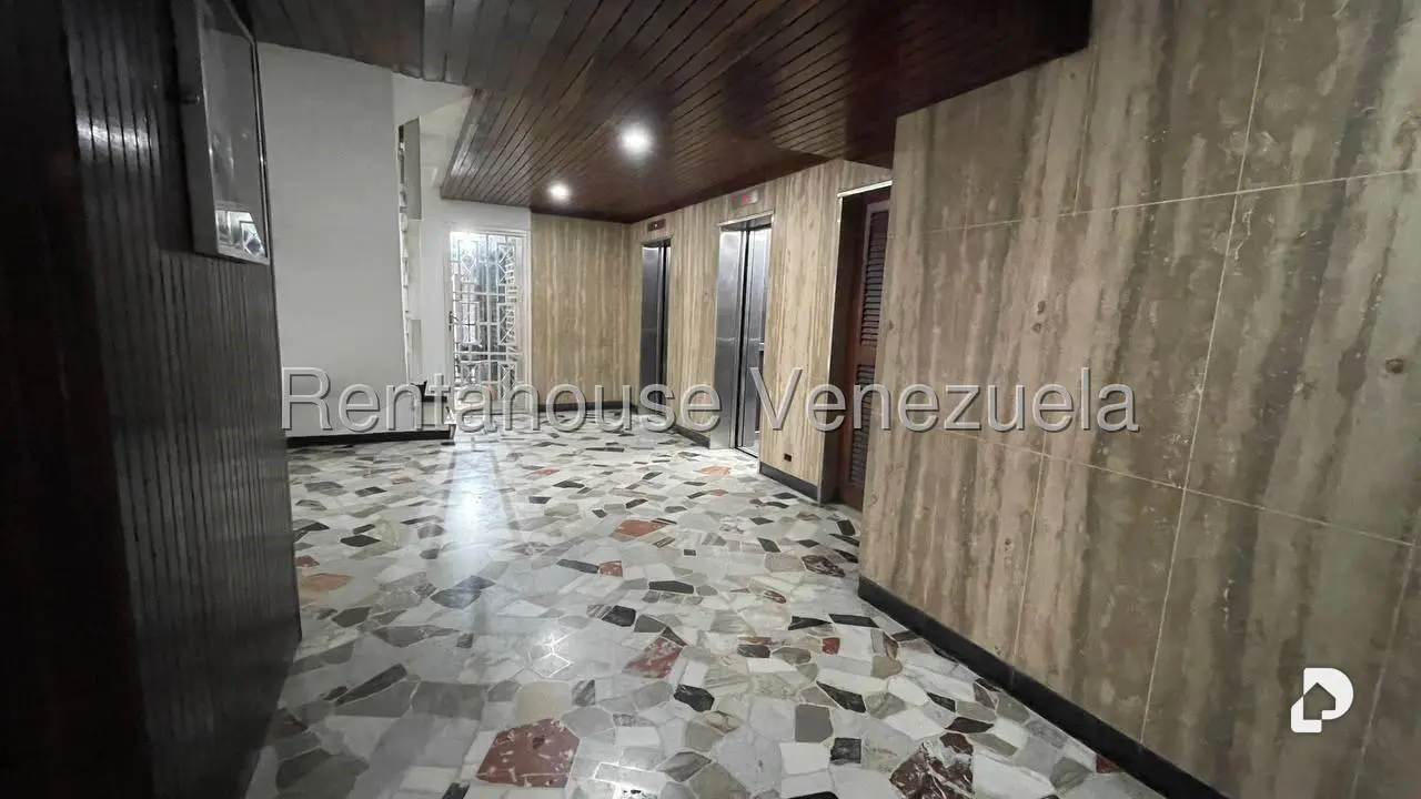 Apartamento en Los Chaguaramos, Caracas – 4