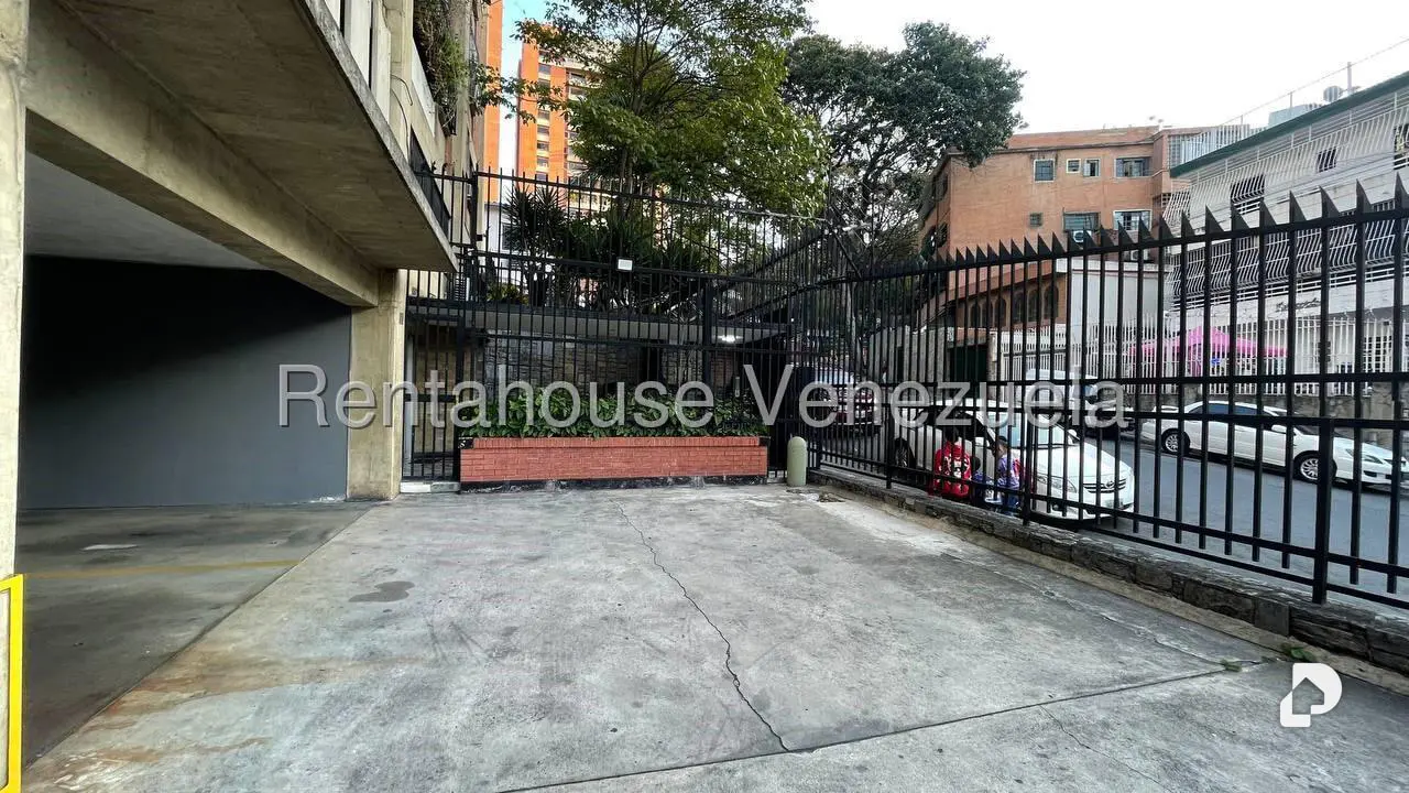 Apartamento en Los Chaguaramos, Caracas – 26