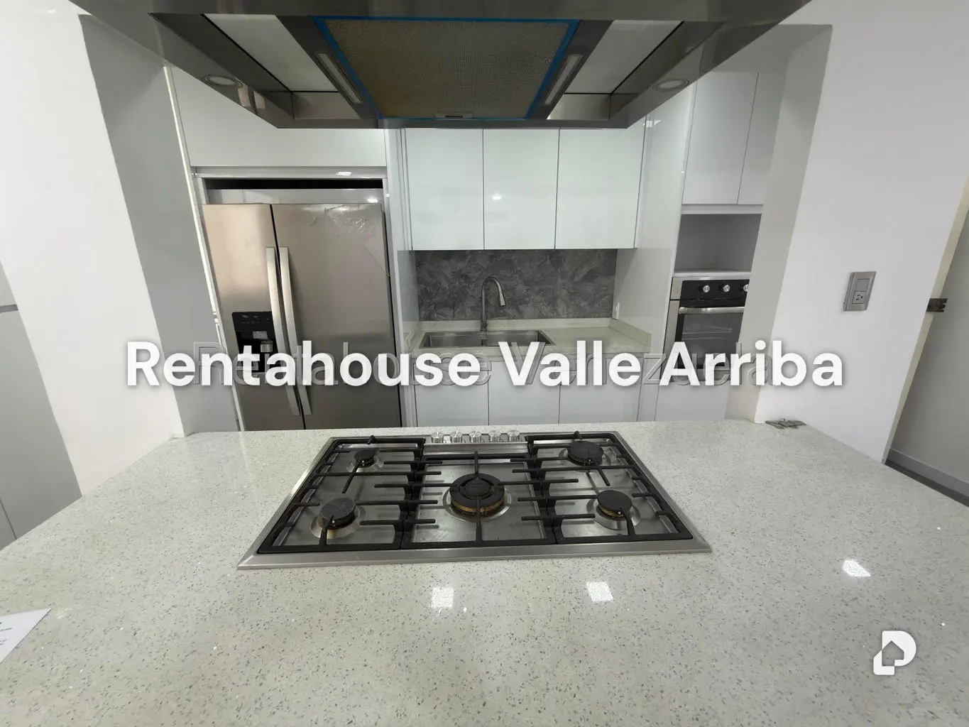 Apartamento en Los Palos Grandes, Caracas – 7
