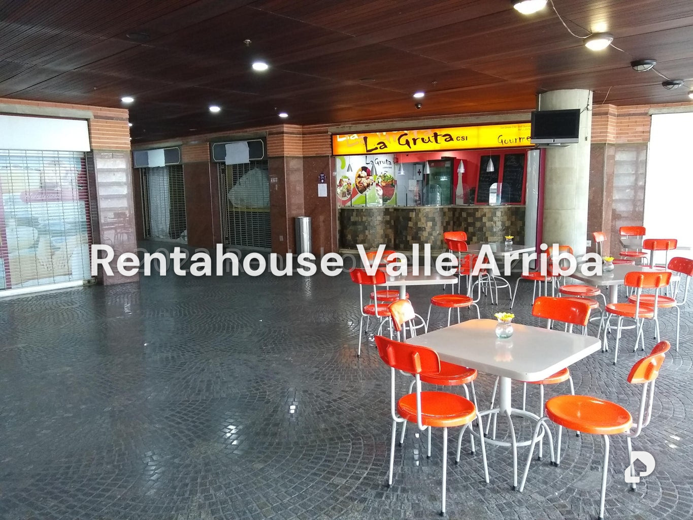 Local comercial en La Castellana, Caracas – 4