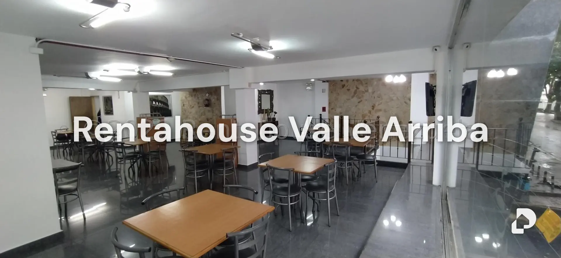 Local comercial en Los Chaguaramos, Caracas – 17
