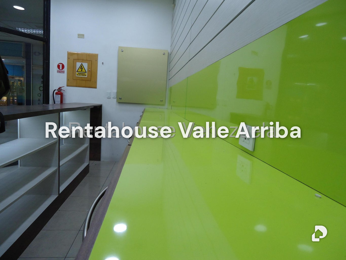 Local comercial en Parroquia Catedral, Caracas – 11