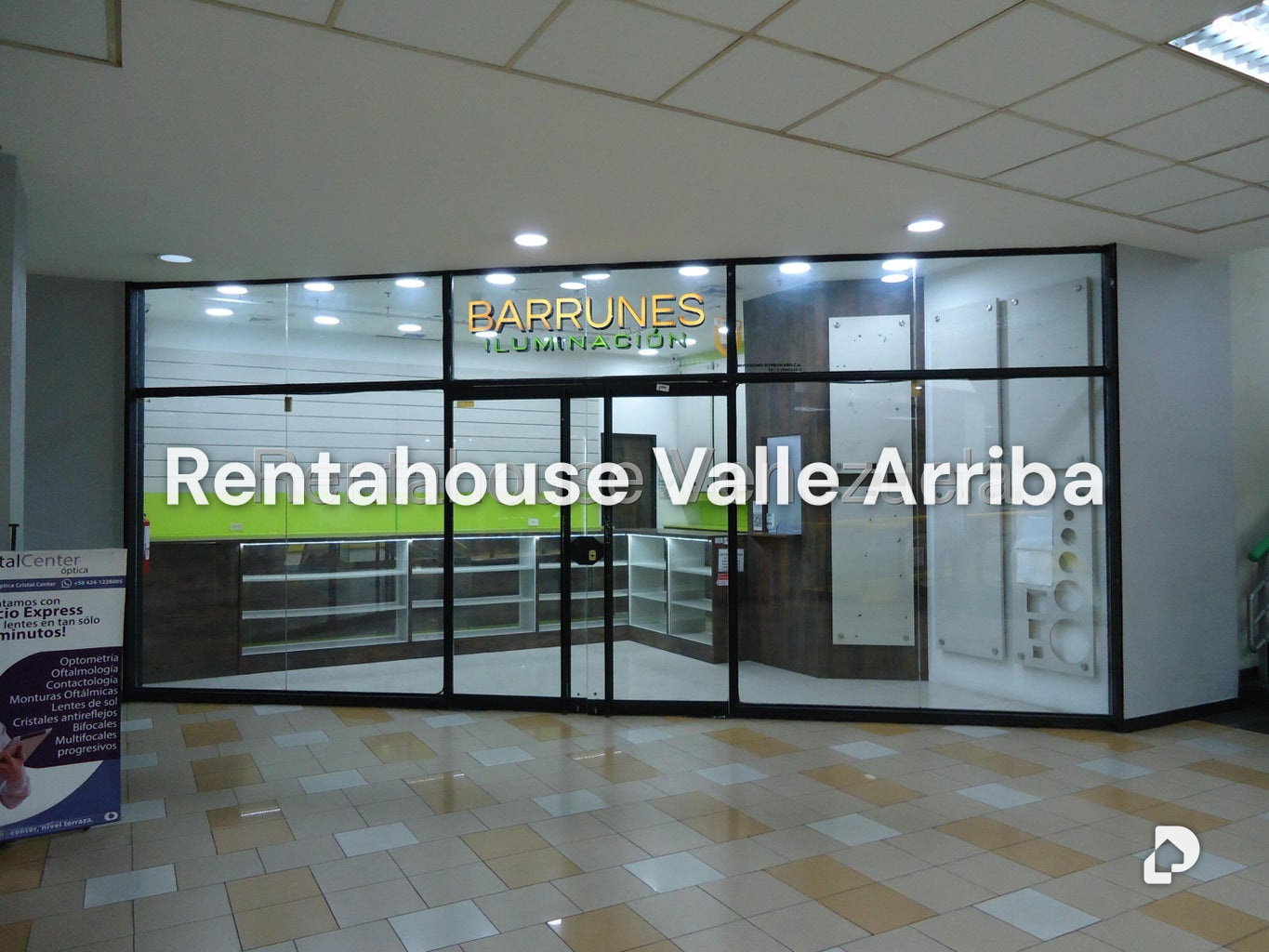Local comercial en Parroquia Catedral, Caracas – 18