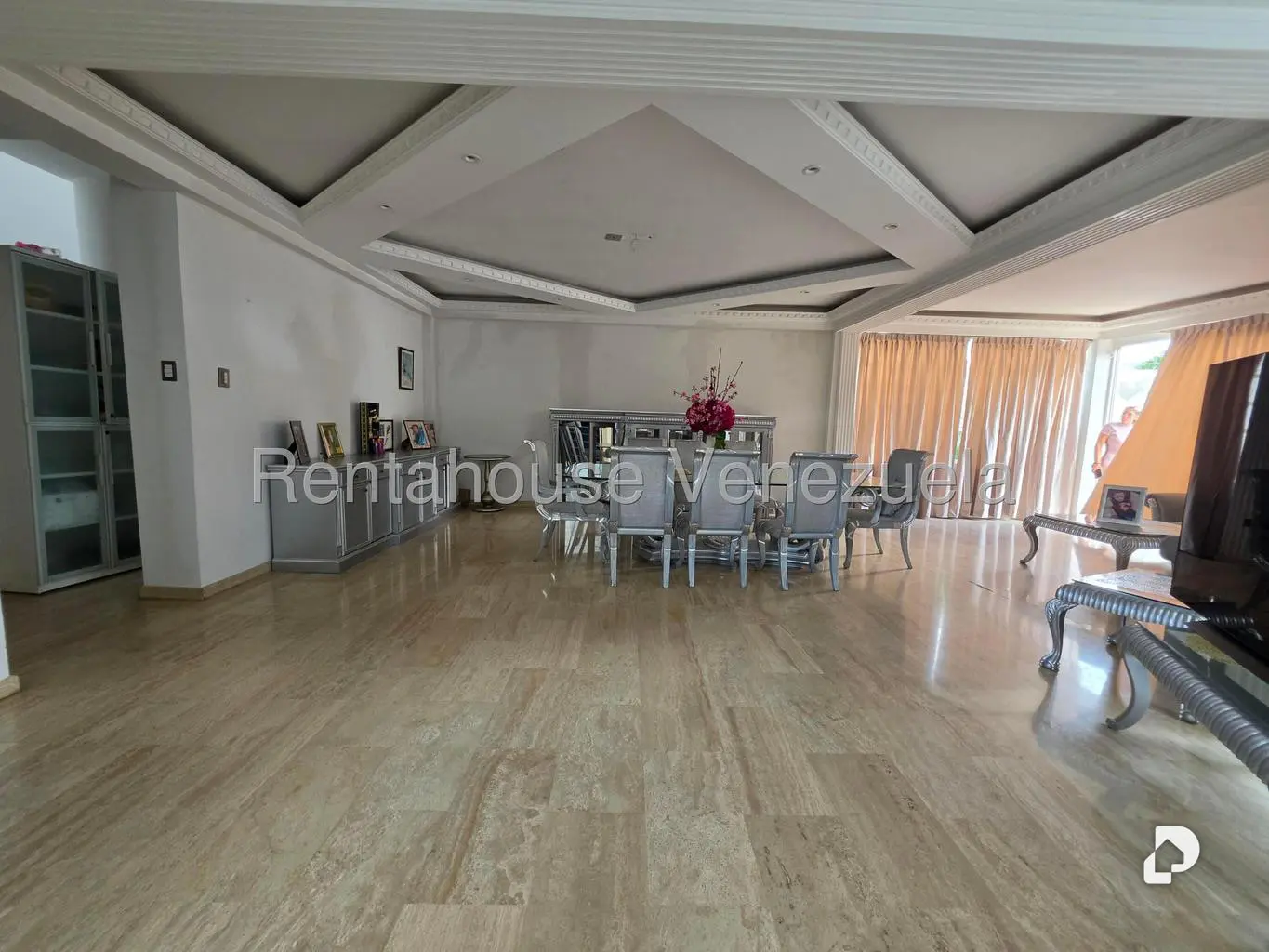 Casa en El Cafetal, Caracas – 15