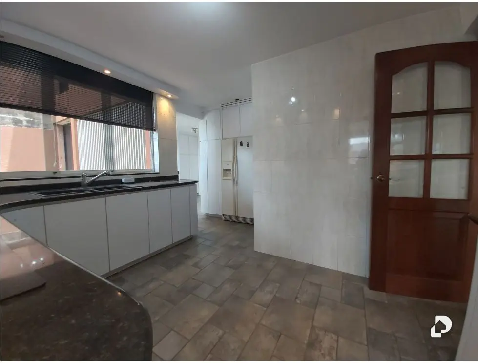 Apartamento en Los Dos Caminos, Caracas – 12