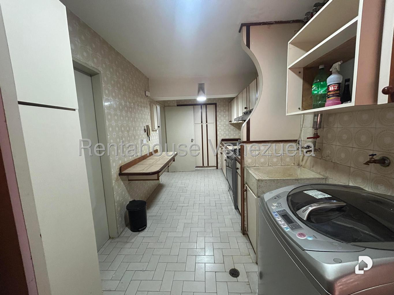 Apartamento en La Boyera, Caracas – 8