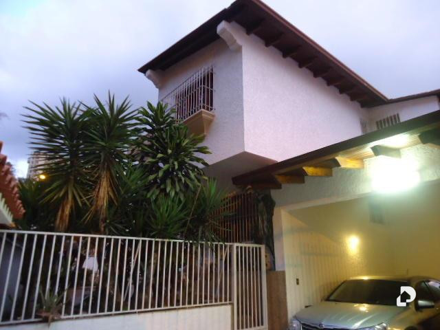 Casa en Colinas de Santa Mónica, Caracas – 2