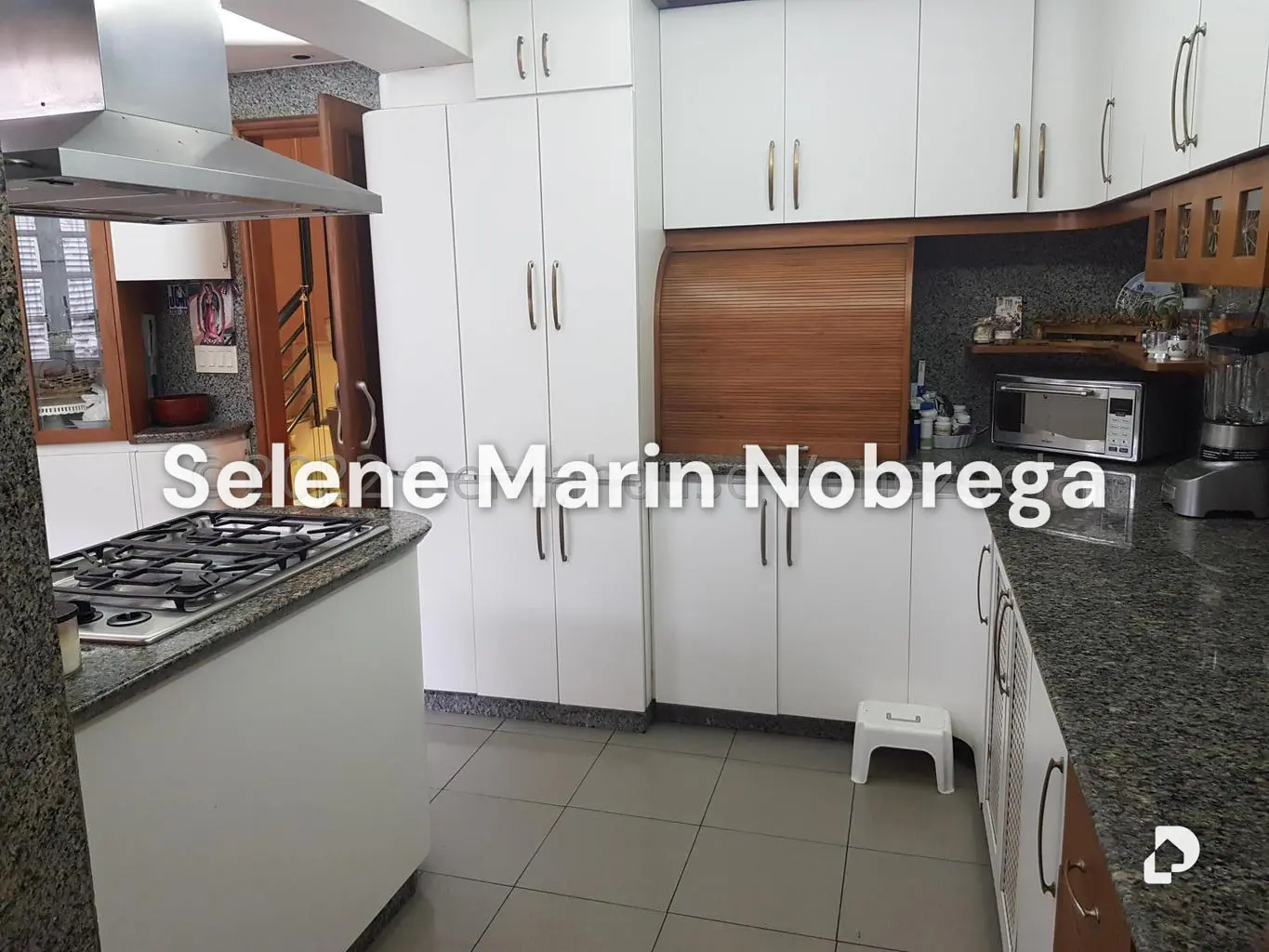 House in Miranda, Caracas – 18