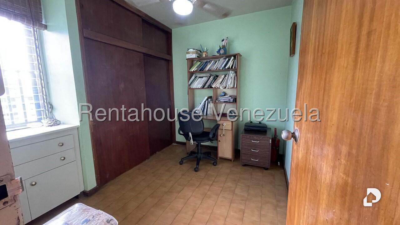 Apartamento en Los Chaguaramos, Caracas – 23